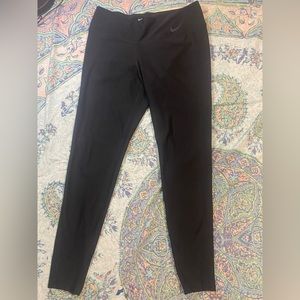 Nike | Black Dri-Fit Leggings | Size‎ L
